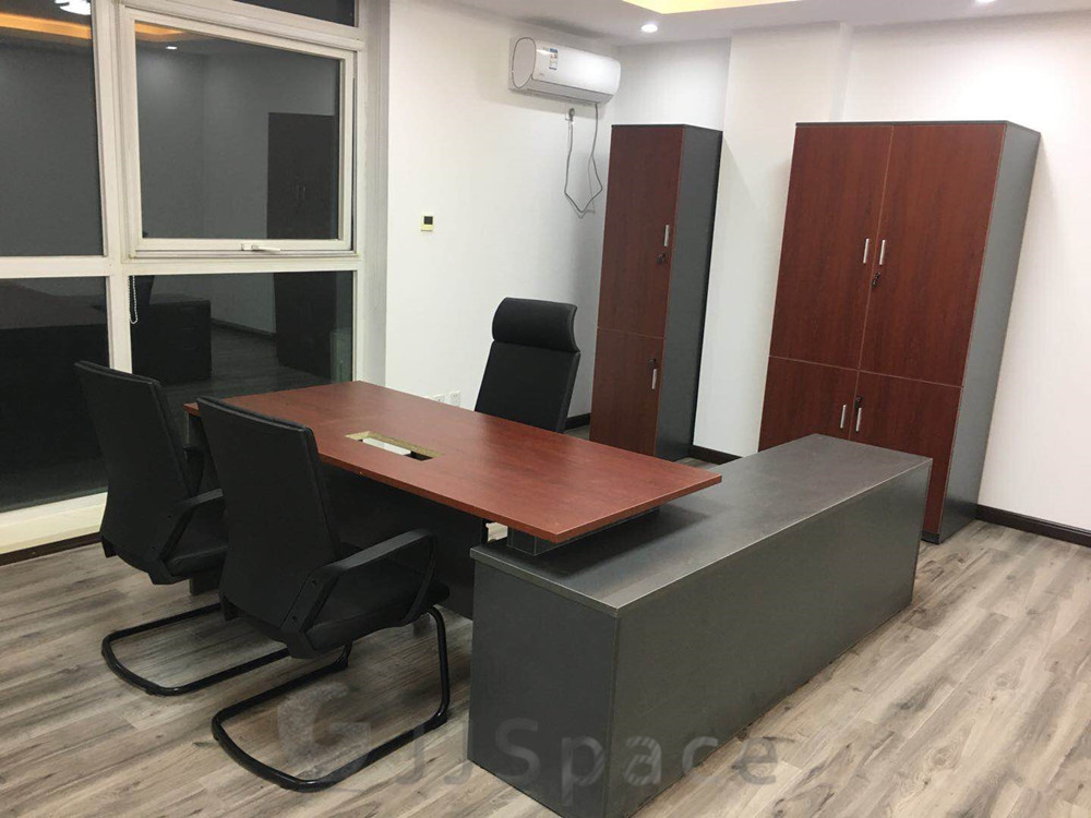 國鍵鑫興（北京）家具有限公司為嘉友國際物流 辦公家具會議室工位案例。