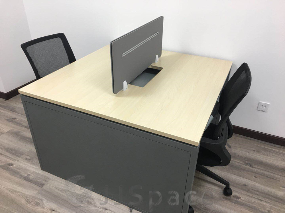 國鍵鑫興（北京）家具有限公司為嘉友國際物流 辦公家具會議室工位案例。