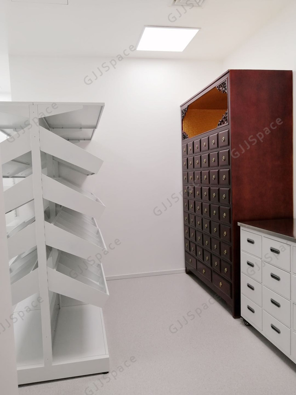 國鍵鑫興（北京）家具有限公司顯華米智慧珍所提供桌椅、休閑等辦公家具項目案例（二）。